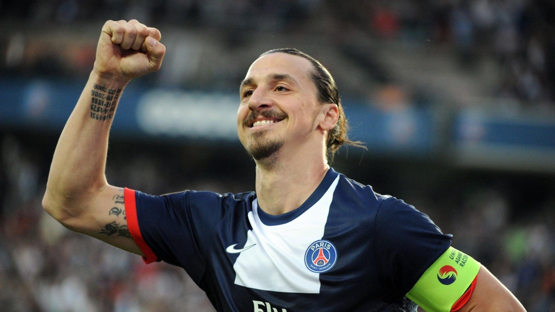 法甲战术揭秘，专家分析为何某些变化能瞬间改变比赛局势，法甲很弱吗